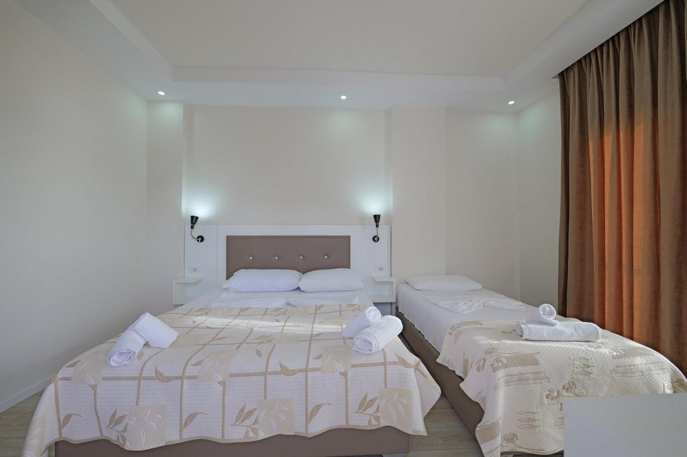 Helia Seaside Hotel Sarandë Exteriér fotografie