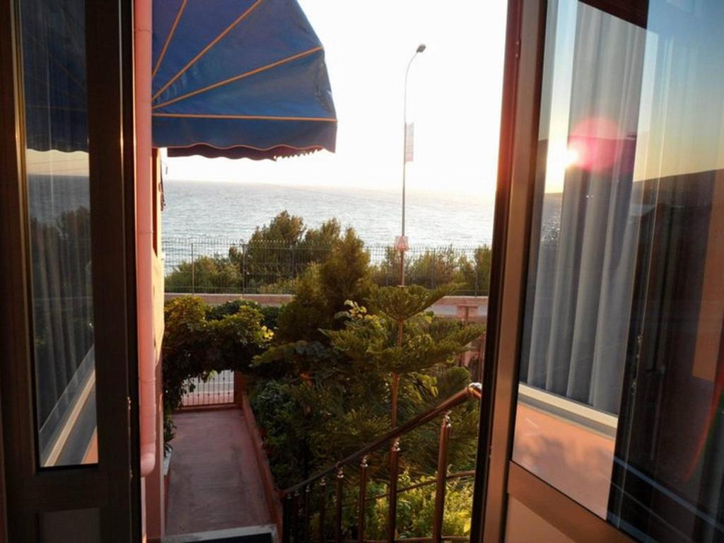 Helia Seaside Hotel Sarandë Exteriér fotografie